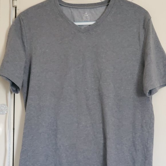 DECATHALON V-NECK T-SHIRT - Picture 1 of 1